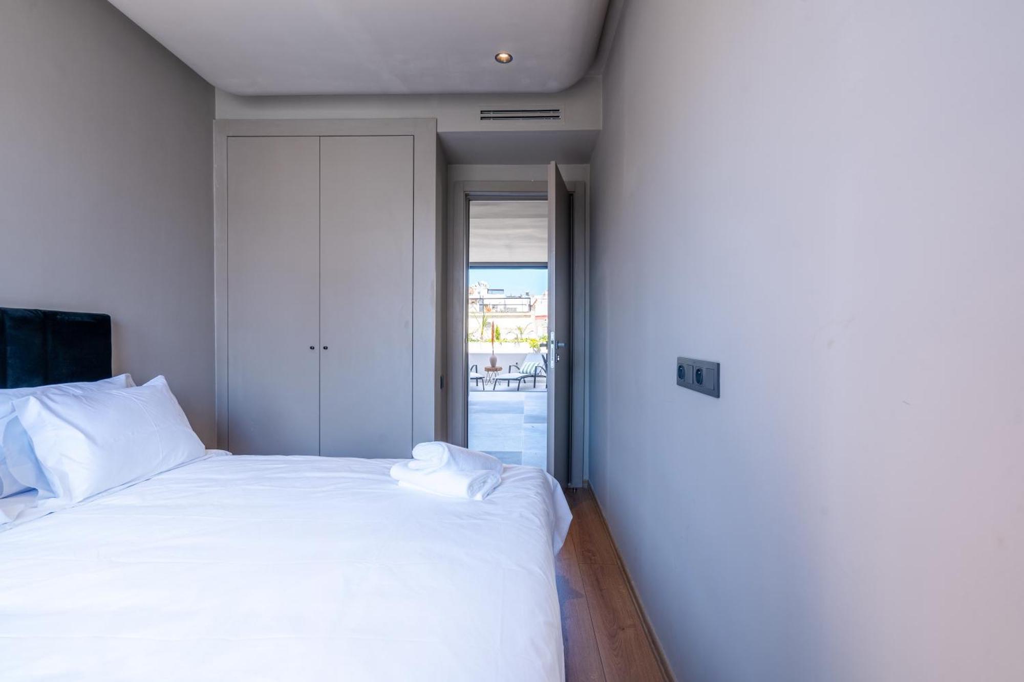 Twenty Six Anfa Luxury Residence By Shortstaycasa-Central-Parking Casablanca Exterior photo