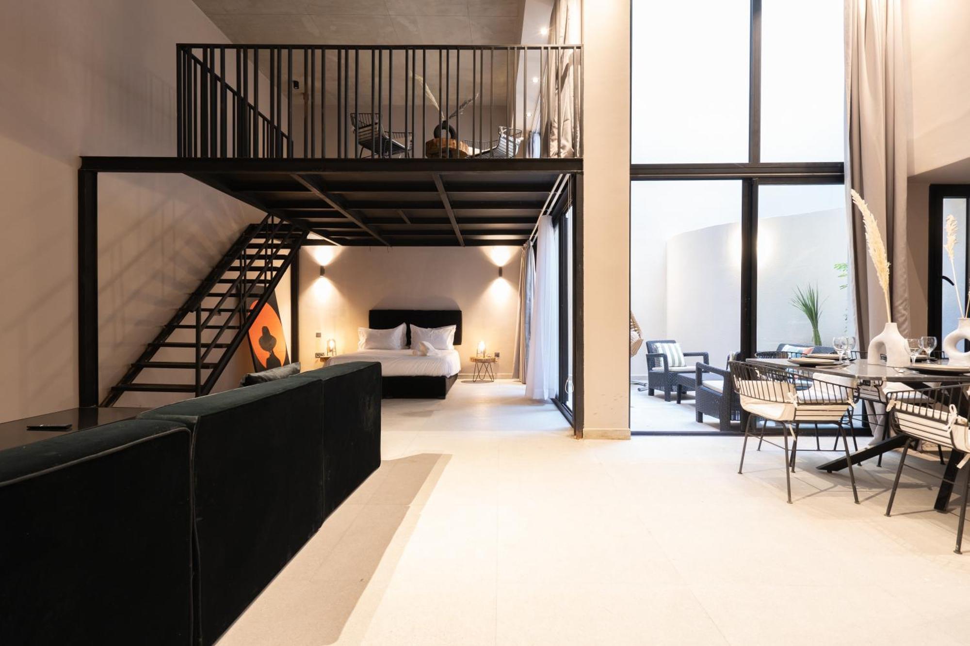 Twenty Six Anfa Luxury Residence By Shortstaycasa-Central-Parking Casablanca Exterior photo