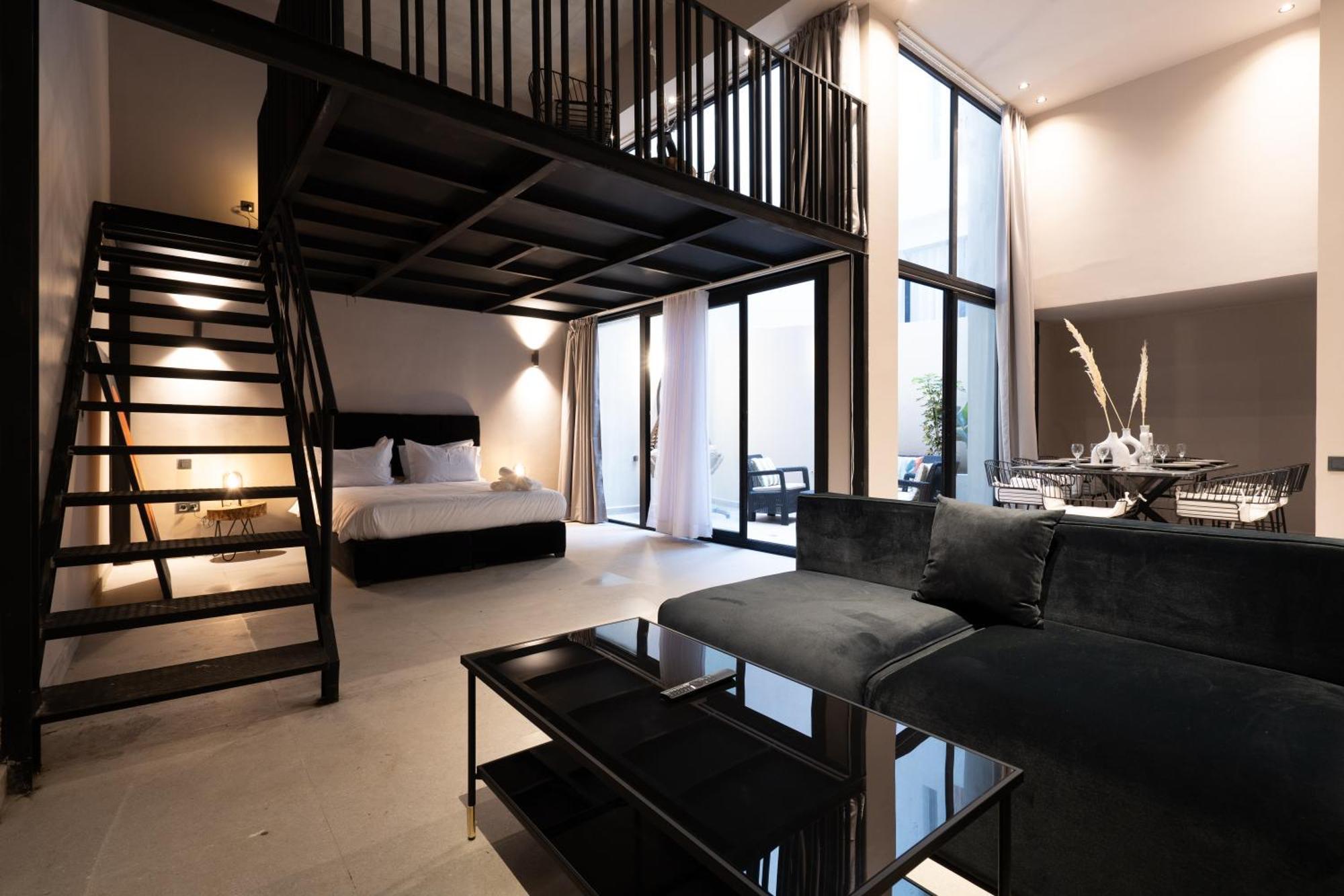 Twenty Six Anfa Luxury Residence By Shortstaycasa-Central-Parking Casablanca Exterior photo