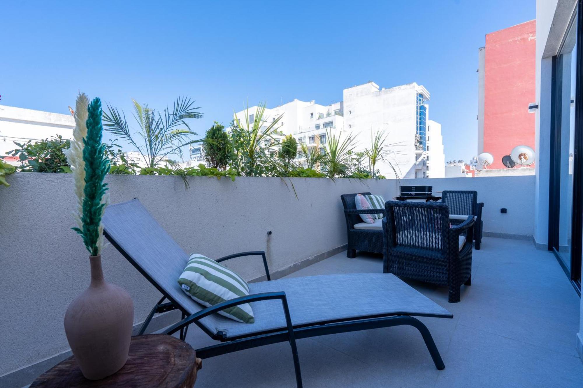Twenty Six Anfa Luxury Residence By Shortstaycasa-Central-Parking Casablanca Exterior photo