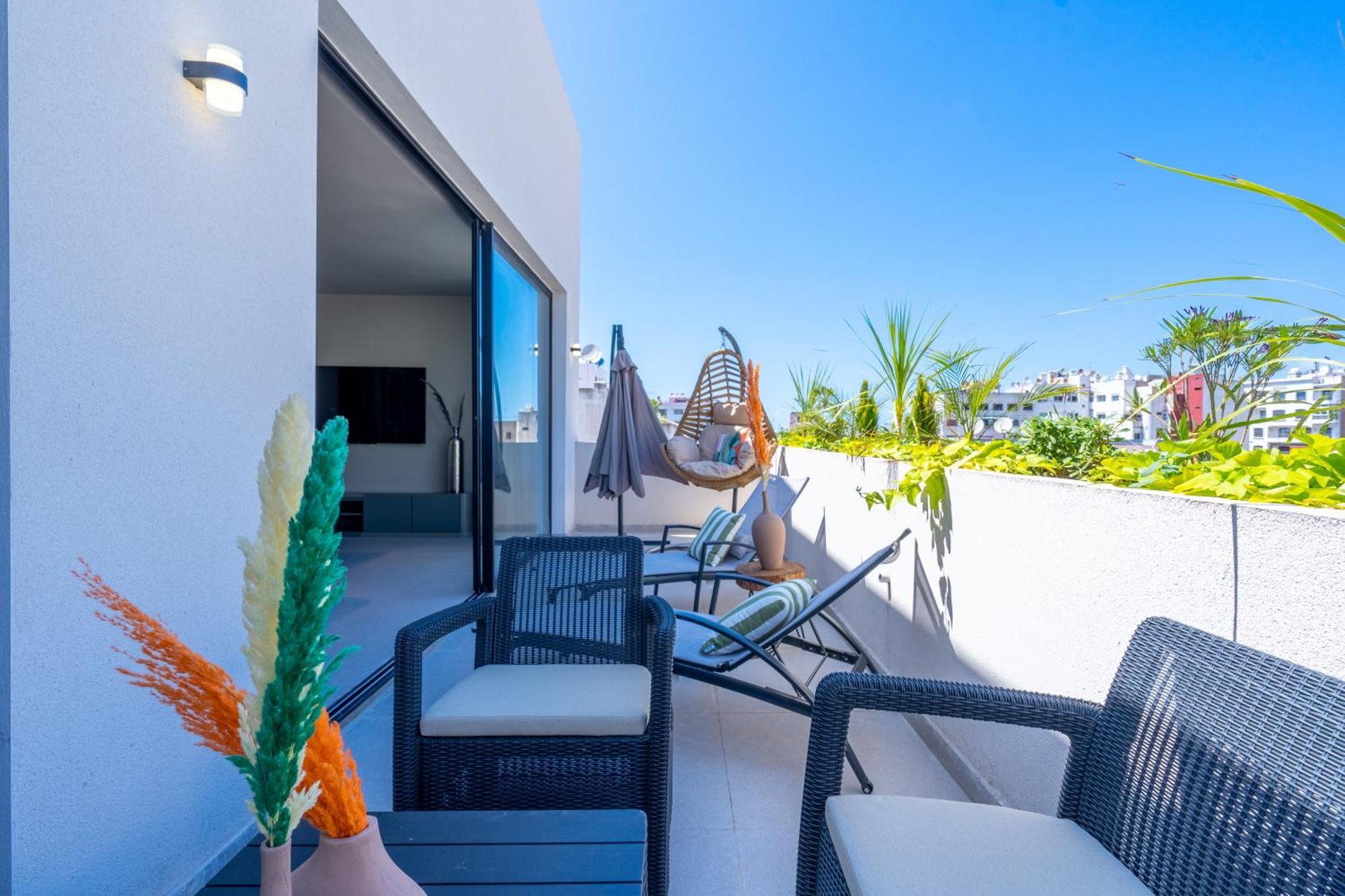 Twenty Six Anfa Luxury Residence By Shortstaycasa-Central-Parking Casablanca Exterior photo