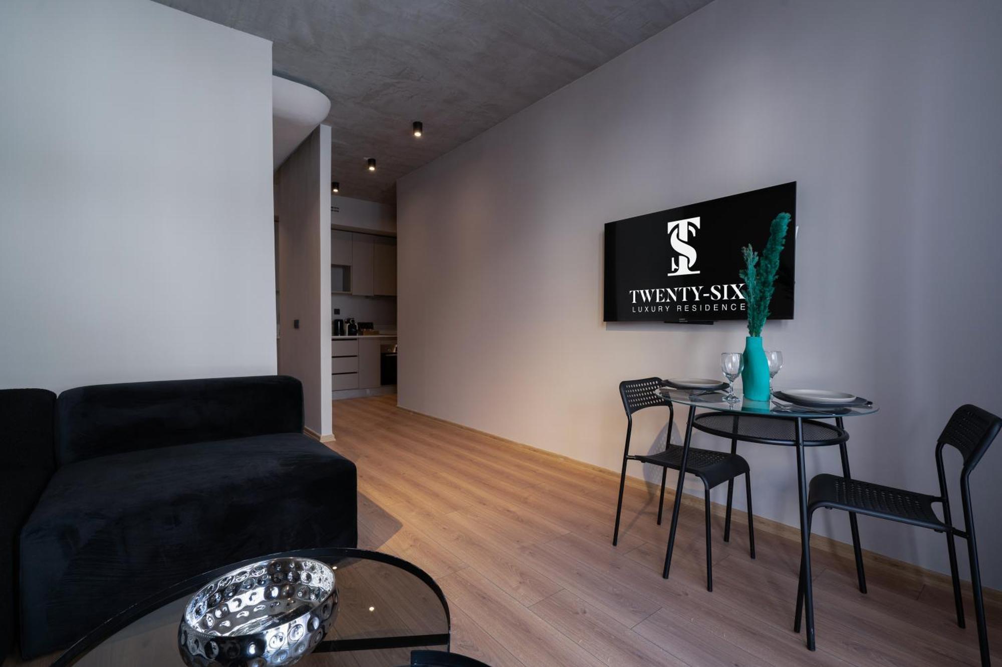 Twenty Six Anfa Luxury Residence By Shortstaycasa-Central-Parking Casablanca Exterior photo